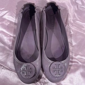 Tory Burch Womens mini double t leather ballet flats 
Size 9